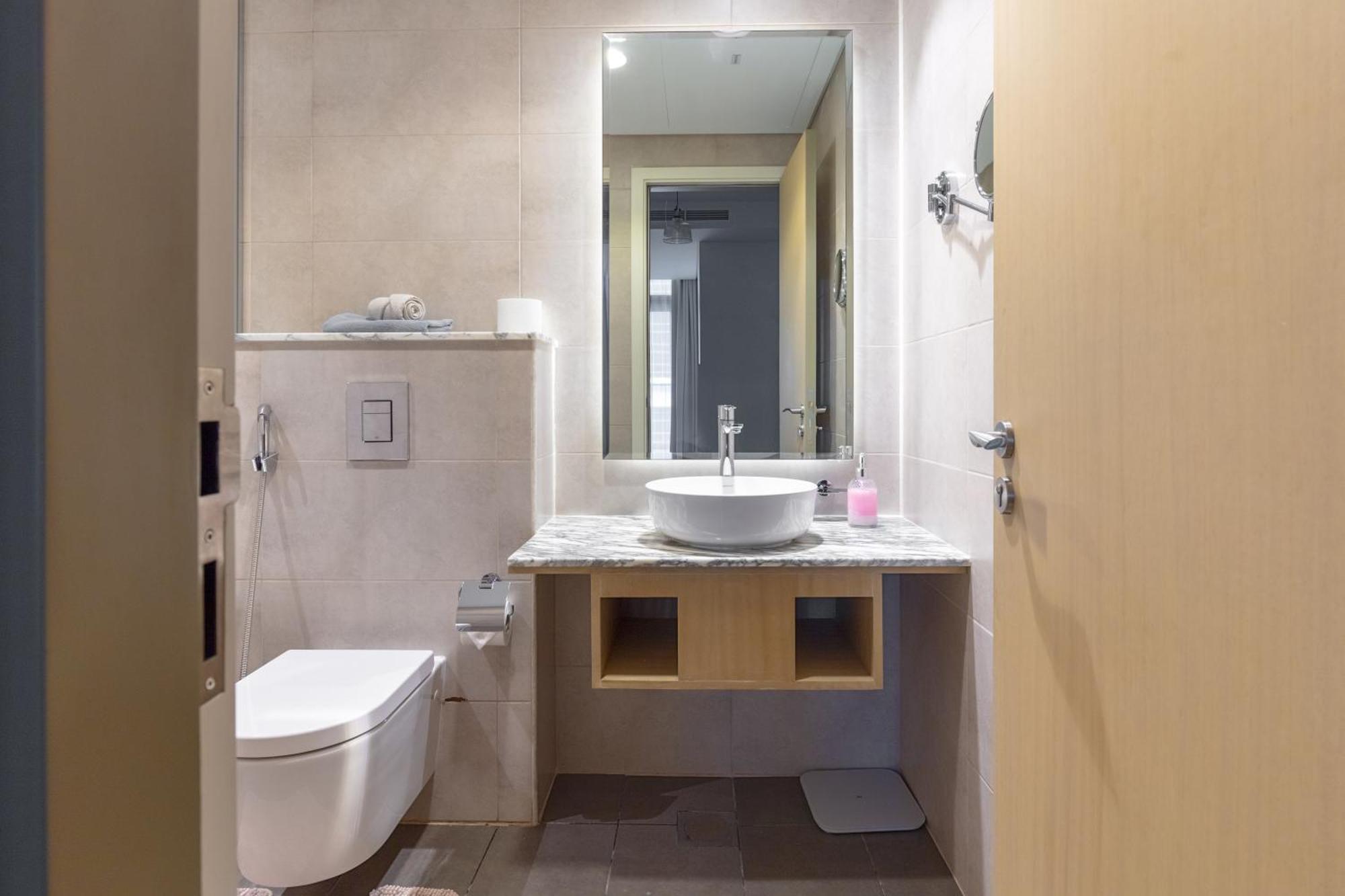 Unique 2Br With Infinity Pool View On Burj Khalifa Apartment Dubai Room photo